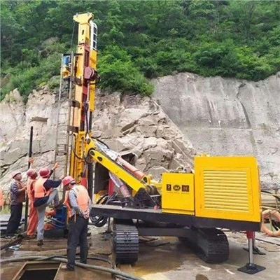 Rig Drilio Peirianneg Crawler